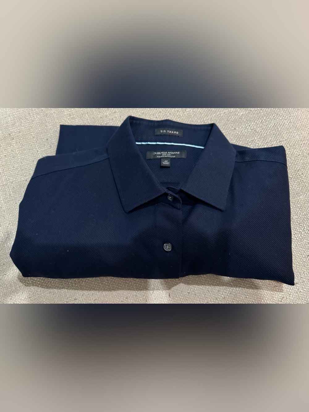 XL Banana Republic Navy Textured Grant Fit cotton stretch long sleeve shirt